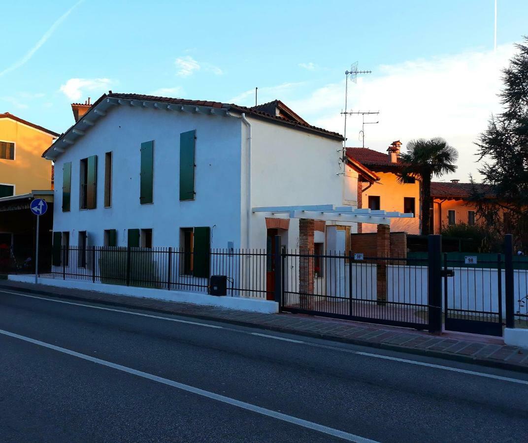 شقة مونتيكيو ماجوري  في Casa Giulietta & Romeo المظهر الخارجي الصورة