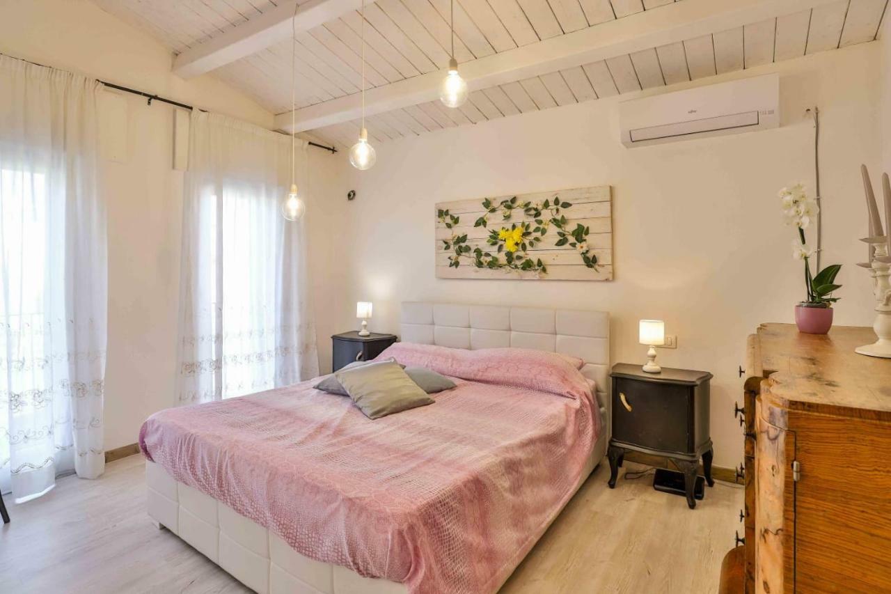 شقة مونتيكيو ماجوري  في Casa Giulietta & Romeo المظهر الخارجي الصورة